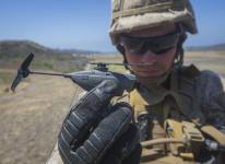 想打下这个无人机？非神枪手不行