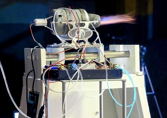 用3D打印引擎建造无人机