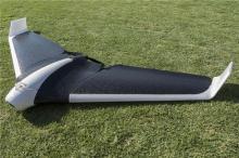 这个长得像战斗机的无人机时速可达80km/h