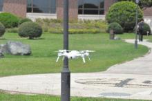  手机之后,无人机也要靠自拍功能取胜了