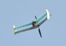 又一台“异类”无人机：将直升机和固定翼融合在一起