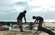 无人机飞手的隐秘江湖：月入两万的他们为谁"飞"？