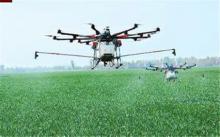 无人机点亮田间劳作新技能 智慧农业蓝海渐行渐近
