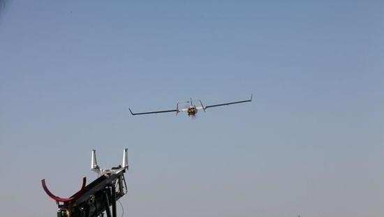 中国首款固定翼船载无人机“南航造”