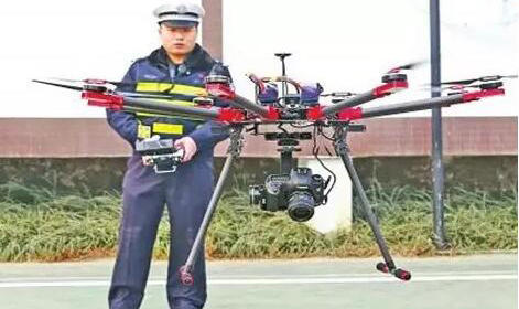 警用无人机PK警务直升机，谁更技高一筹？