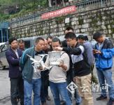 云南彝良用无人机“巡查”地灾隐患