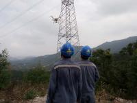 贺州供电局首次推广运用无人机验收线路工程