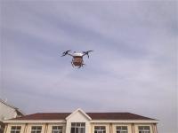 无人机还能送快递 最大载重15公斤