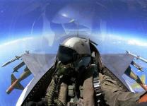 中国无人机集群超越美军 空战无人化走到世界最前沿