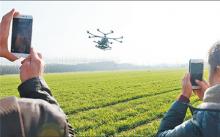P20无人机田间作业巡演