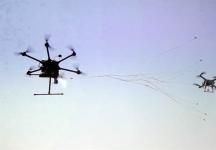 中科院无人机防御系统 「撒网」捕无人机