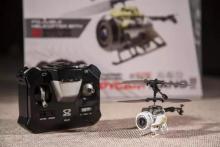 只要400多的航拍直升机，玩起来贼爽了！