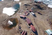 南极科考测绘队员使用航摄无人机成功获取中山站倾斜影像