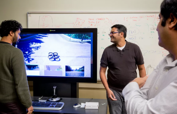 微软发布无人机模拟器