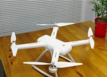 小米4K版无人机来袭 2999元 26分钟续航 400项升级