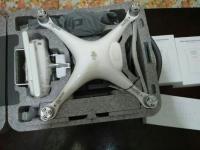 消失的无人机！原来是被另一架无人机钓走了