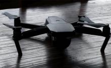 神奇，这套浮动装置竟能让Mavic在水上“嬉戏”