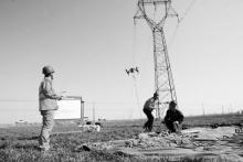 无人机辅助开展等电位带电消缺