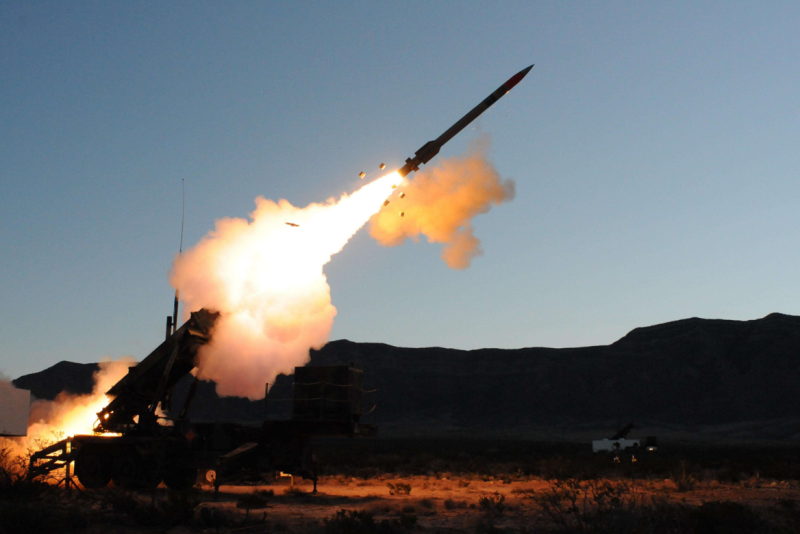 是否值得？用价值200万美元的导弹击落价值200美元的民用无人机