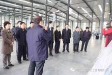 郑州市委观摩团到三和航空公司参观考察