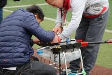 高校打造无人机驾驶团队，助推现代农业发展