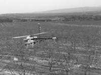 果农授粉可使用无人机