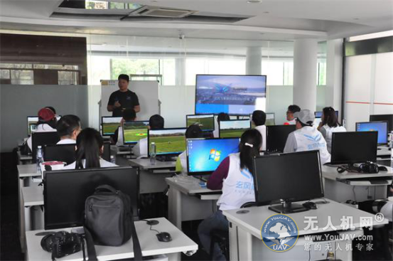 坚实的理论基础是决定飞行安全的重要因素