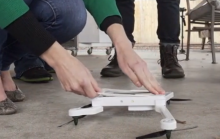 让手机飞！Phone Drone让你的iPhone变身航拍无人机