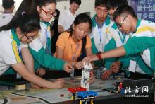 无人机绚丽登场 青少年机器人竞赛盛夏来袭