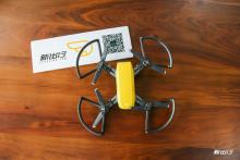 没遥控器也能飞 大疆体积最小的“晓”Spark无人机体验