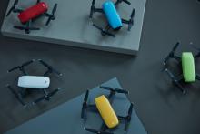 大疆史上最小无人机图赏 支持手势控制