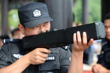 无人机反制设备亮相南通濠河国际龙舟赛