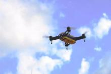 来自天空的自拍神器，Follow随行无人机试玩体验