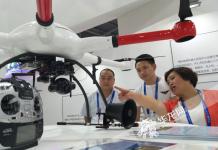 重庆自主研发无人机“隼”亮相渝洽会 收获600余万业务大单