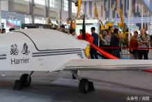 贵州装备工业“大阅兵” “贵州制造”大炮飞机齐上阵