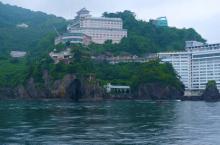 我能想到最浪漫的事，就是带着小海鳐在热海放飞自我