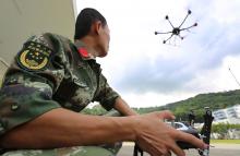 兵哥千里眼，无人机飞手来帧敌！