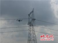 河南电力：无人机电力检修20分钟一座杆塔