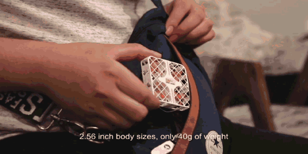 比蜂鸟还小的VR无人机 口袋里随时放飞