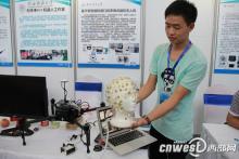 意念控制时代来临！西工大研发脑控无人机成功室外飞行