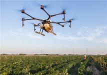 武邑：无人机植保技术助力农业增效