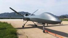 中国最大武装无人机完成首飞！专家：“彩虹5”可在中高空发射导弹