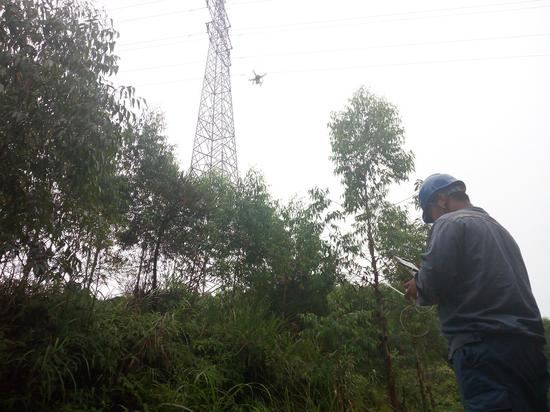 崇左供电局：7分钟查找故障 无人机再创佳绩