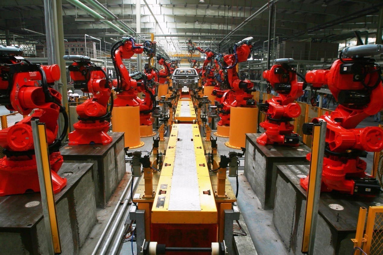 无人时代袭来：无人工厂，无人仓库，无人机，无人驾驶，无人商店，无人码头，无人集装箱船，无人快递车，无人停车场，无现金等，人干吗？