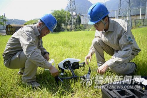 罗源县首次利用无人机对输电线路安全进行巡视