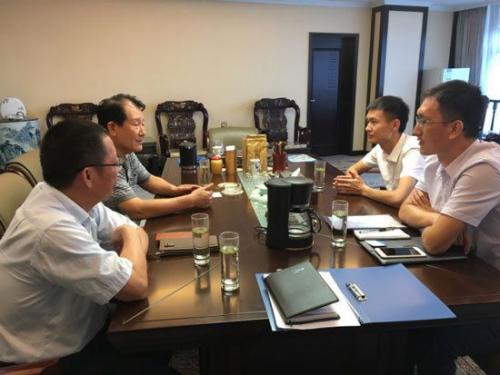 河南航协赴郑州优云服务中心调研，助推无人机发展