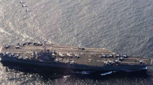 无人机直接撞向美航母 这国手段连俄罗斯都自愧不如