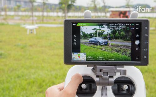 我们用上了大疆的 Android 平板，发现它有干掉 iPad 的潜力