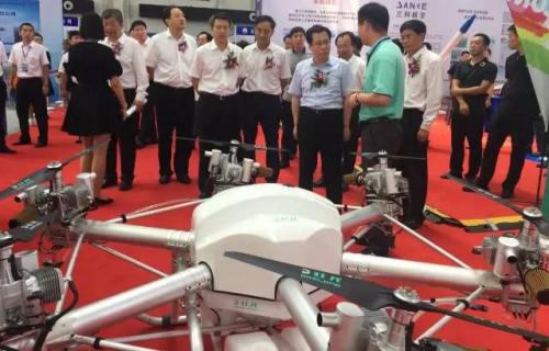 法库航展中的壮龙科技