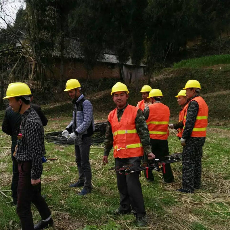 泛驾智能 八旋翼电力架线无人机